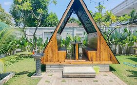 Oyo 2707 Graha Surya Syariah Mojokerto